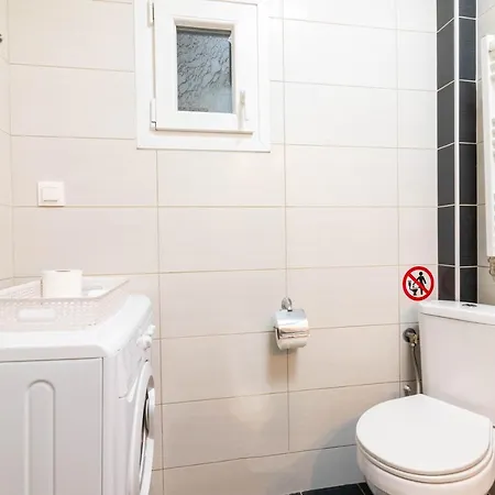 Διαμέρισμα F & B Collection - 2 Bedroom Flat *
